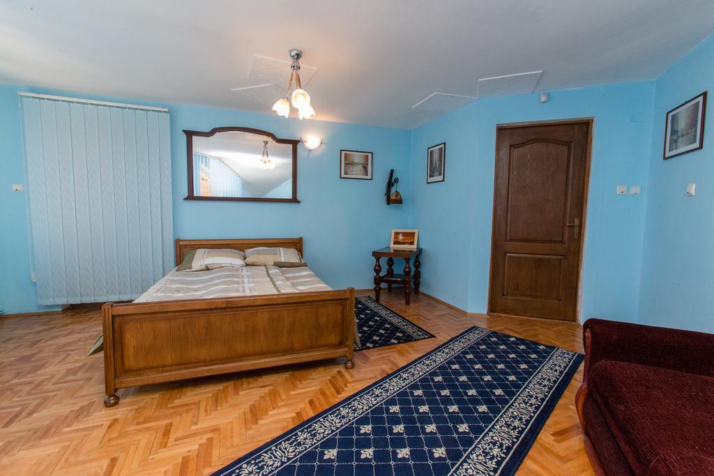 Casa Tudor Турда Номер фото