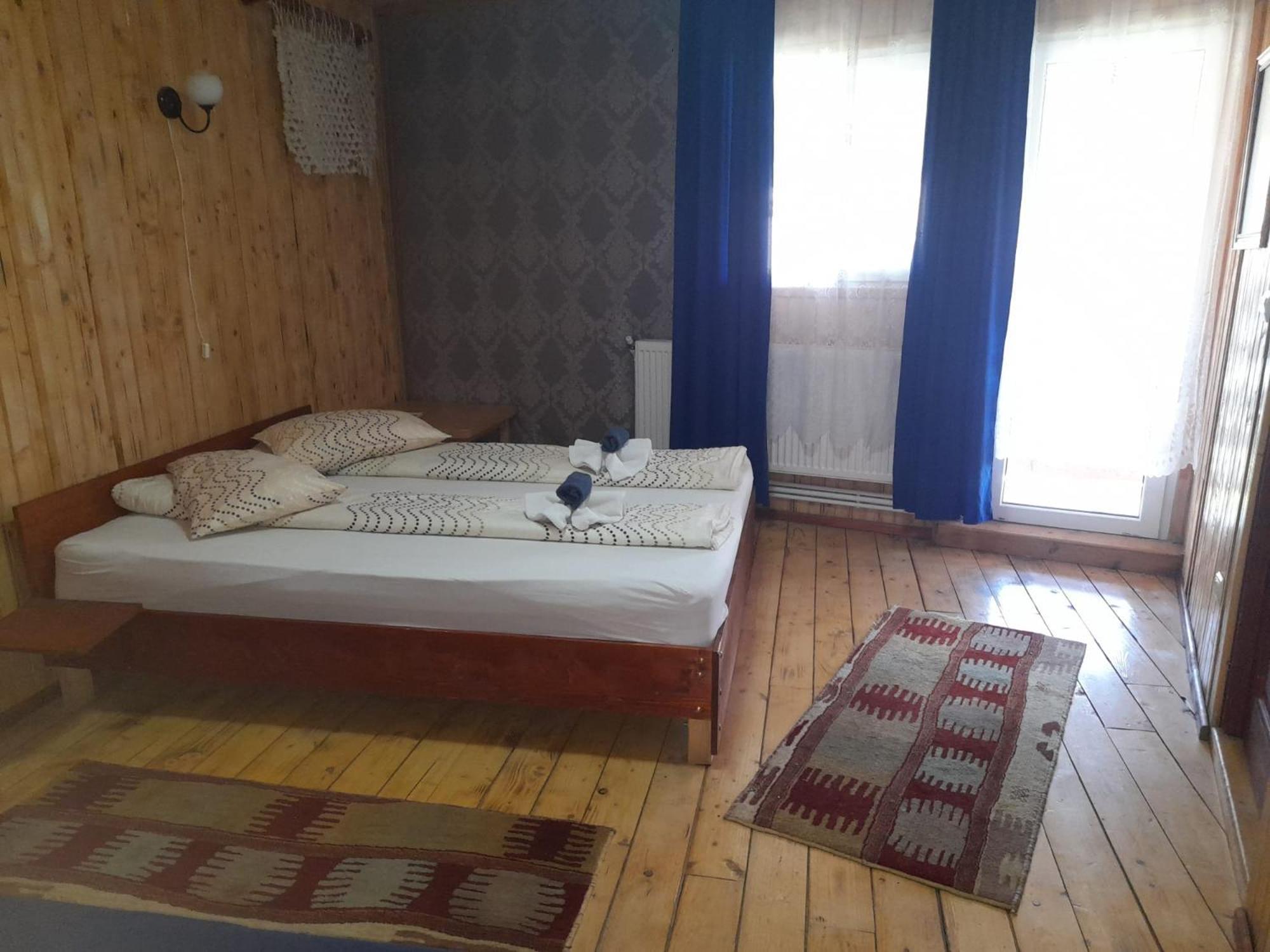 Casa Tudor Турда Екстер'єр фото