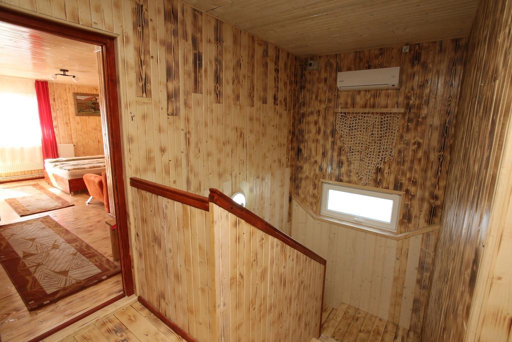 Casa Tudor Турда Екстер'єр фото